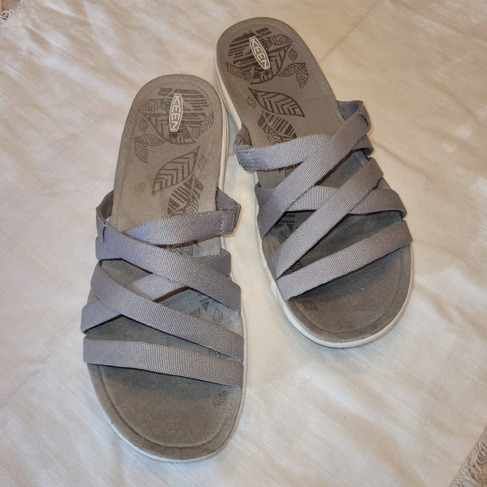 KEEN Damaya slide women's size 9.5